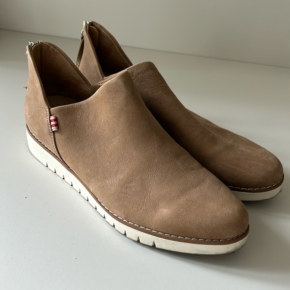 Dr. Scholl’s Original Collection Insane Ankle Booties 9M Tan